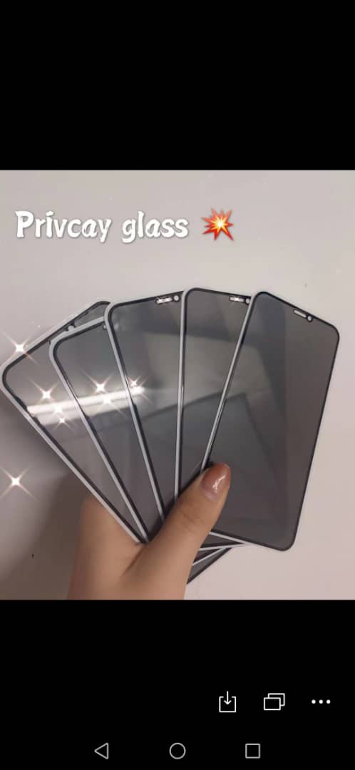 IPhone privacy tempered glass